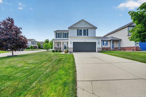 10051 Pond View Trl, Holly, MI, 48442-9348 | Card Image