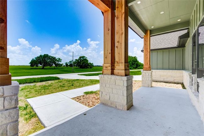 119 Trailblazer, House other with 6 bedrooms, 3 bathrooms and 2 parking in Angleton TX | Image 4