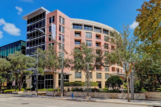 Welcome to The Lofts on Post Oak. Upon arrival, you’ll be warmly greeted by attentive valet and concierge staff. Ideally situated next to the Hilton Hotel and its on-site Starbucks, and within walking distance to iconic restaurants, shopping, Whole Foods, and vibrant entertainment. Enjoy effortless lock-and-leave living—perfect as a primary residence, city retreat, or traveler’s home. | Image 30