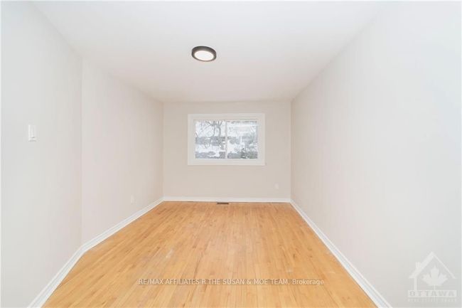 1514 A Lepage Ave, House attached with 3 bedrooms, 2 bathrooms and 2 parking in Ottawa ON | Image 22