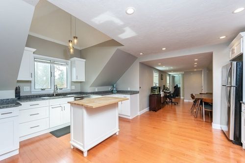 apt-3-8 Putnam St, Danvers, MA, 01923-2894 | Card Image