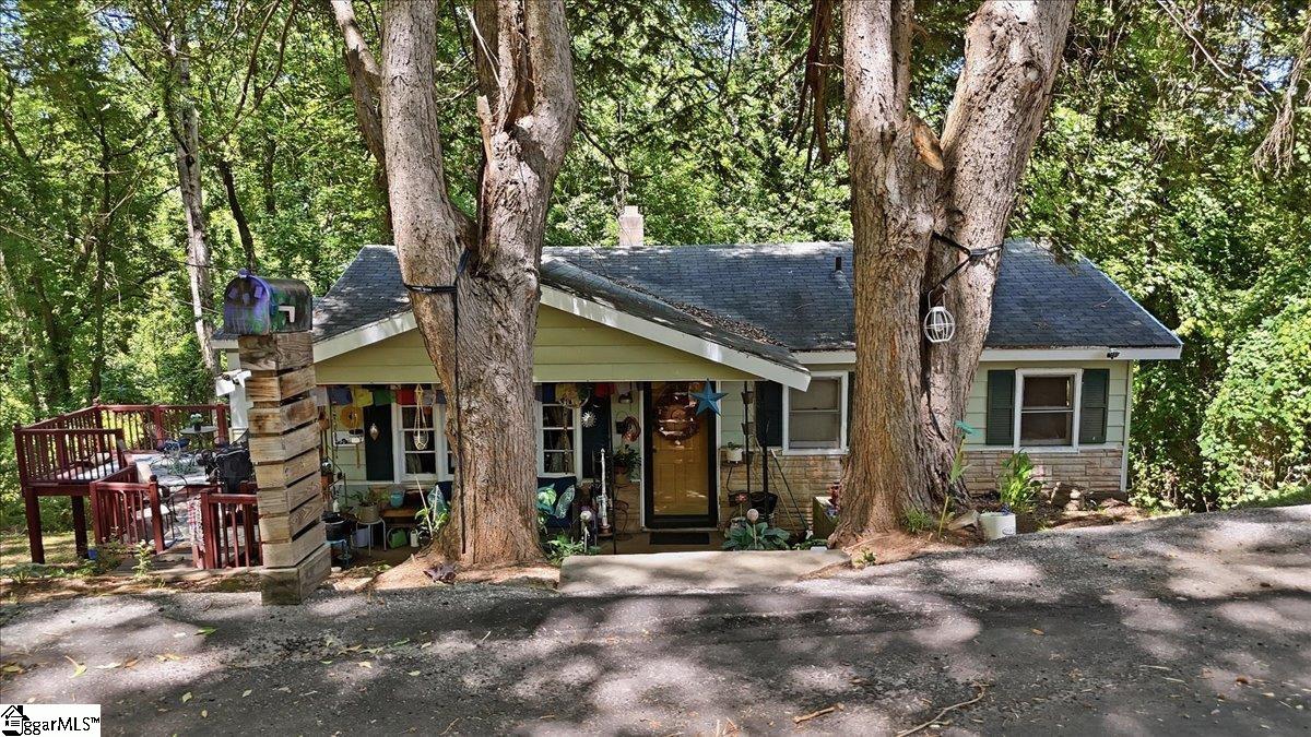 Residential in Inman