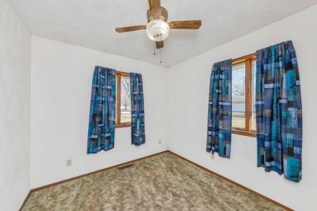 313 W Topeka St, House other with 3 bedrooms, 2 bathrooms and 2 parking in Toluca IL | Image 16