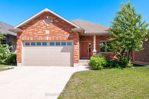 670 Forman Ave, Stratford, ON, N5A0G3 | Card Image