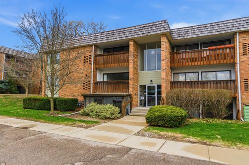 apt-201-1235 S Maple Rd, Ann Arbor, MI, 48103-4469 | Card Image