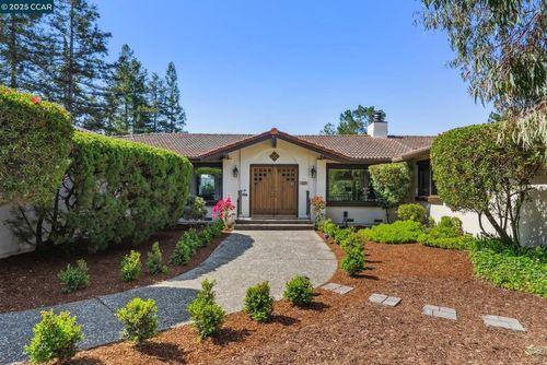 14 Pillon Real, Pleasant Hill, CA, 94523-1622 | Card Image