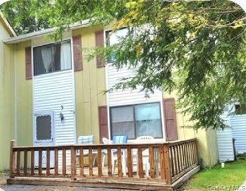 3 Kathleen Ct, Kiamesha Lake, NY, 12751-5036 | Card Image