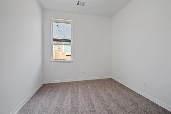 Note: Sample product photo. Actual exterior and interior selections may vary by homesite. Photo may be virtually staged | Image 10