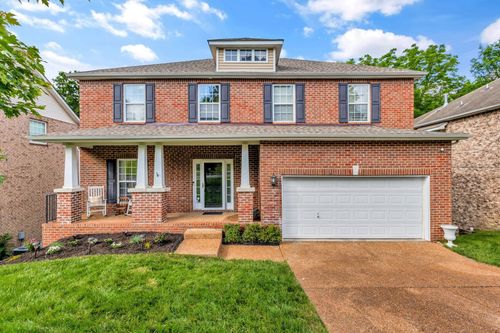 7044 Oak Brook Ter, Brentwood, TN, 37027-8829 | Card Image