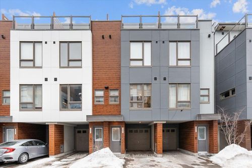 1632 Pleasure Valley Path, Oshawa, ON, L1G0E3 | Card Image