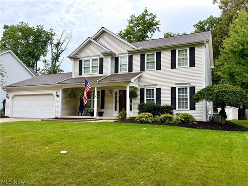 1109 Oak St, Medina, OH, 44256-4042 | Card Image
