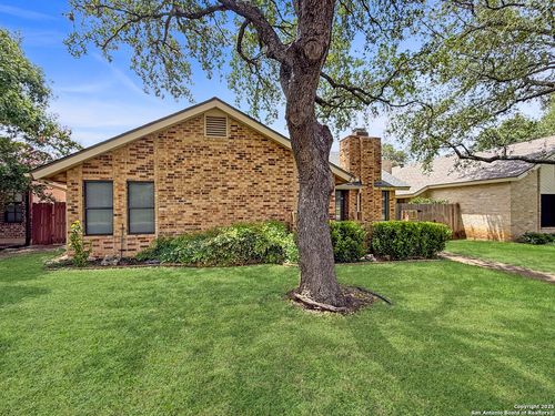 16918 Summer Creek Dr, San Antonio, TX, 78248-1409 | Card Image