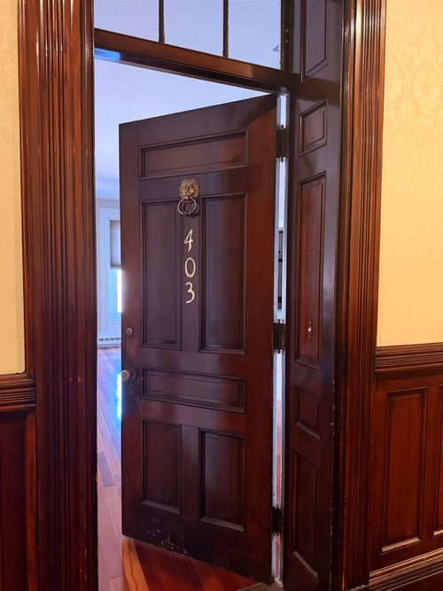 m403-401 State Street, Portsmouth, NH, 03801 | Card Image