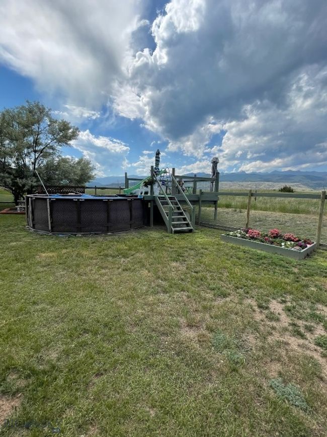 682 E River Rd, House other with 6 bedrooms, 4 bathrooms and null parking in Pray MT | Image 35