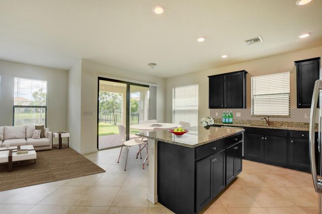 8885 Sea Chase Dr, House other with 4 bedrooms, 3 bathrooms and null parking in Lake Worth FL | Image 8