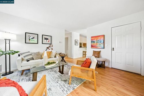 apt-10-1455 Latour Ln, Concord, CA, 94521-2957 | Card Image