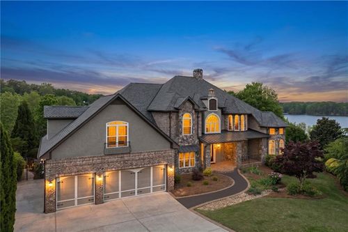 1969 River View Dr, Gainesville, GA, 30501-1303 | Card Image