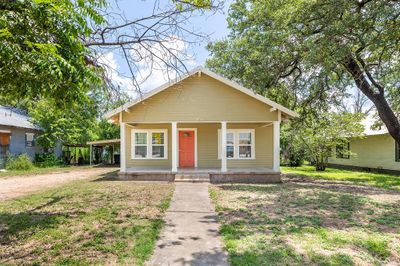 1109 S Elm Street, House other with 2 bedrooms, 1 bathrooms and null parking in Brady TX | Image 1