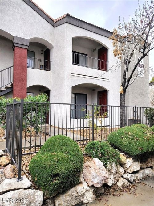 unit-611-950 Seven Hills Dr, Henderson, NV, 89052-4329 | Card Image