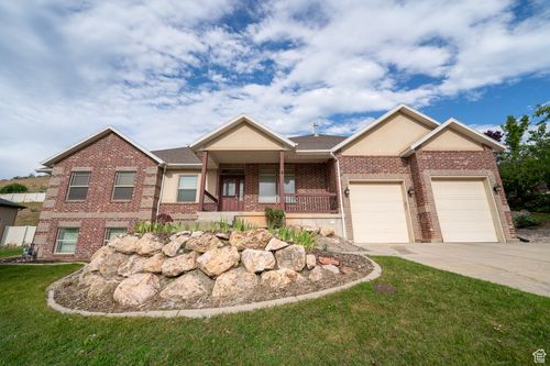 271 Eagle Ridge Dr, North Salt Lake, UT, 84054-2584 | Card Image