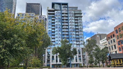 1004-635 Rue St-Maurice, Montréal, QC, H3C0N6 | Card Image