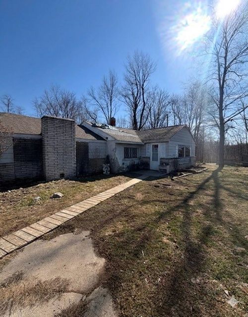 18821 Brownsville Rd, Cassopolis, MI, 49031-7506 | Card Image