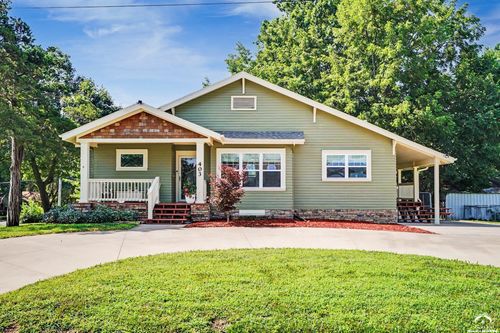 403 Baker St, Baldwin City, KS, 66006-4161 | Card Image