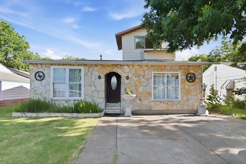 8814 Clifford St, White Settlement, TX, 76108-1431 | Card Image