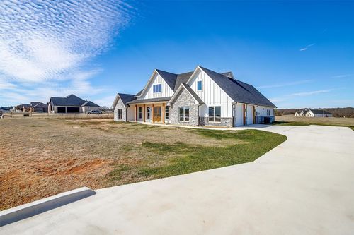 1081 Paradise Pkwy, Poolville, TX, 76487-1535 | Card Image