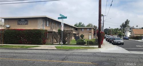 1935 W Linden St, Riverside, CA, 92507 | Card Image