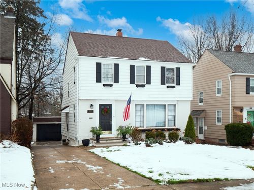 3609 E Scarborough Rd, University Heights, OH, 44118-4304 | Card Image