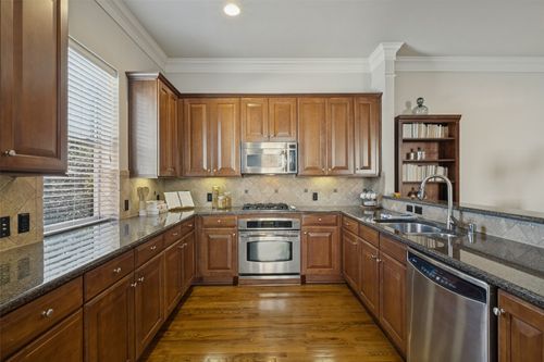 7-3704 Wycliff Ave, Dallas, TX, 75219-2911 | Card Image