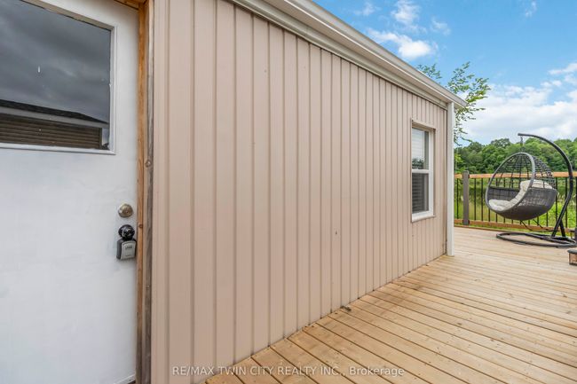 243 - 99 Fourth Concession Rd, Condo with 2 bedrooms, 1 bathrooms and 2 parking in Brant ON | Image 6