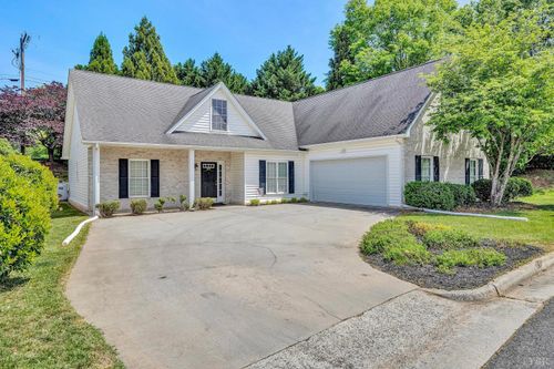 207 Duncraig Dr, Lynchburg, VA, 24502-2989 | Card Image
