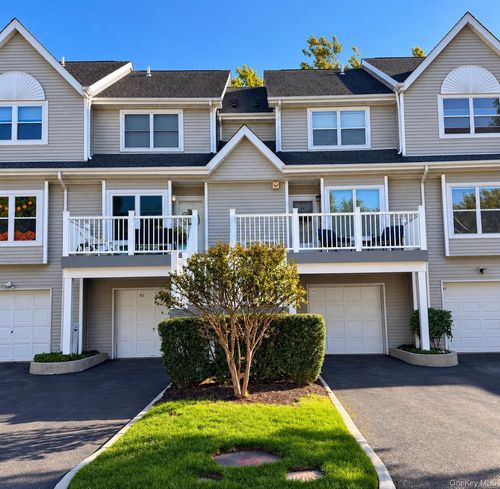 94 Leeward Ln, Port Jefferson, NY, 11777-2305 | Card Image