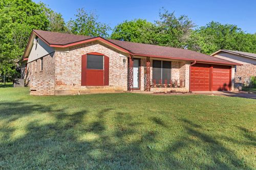 4608 Rickee Dr, Fort Worth, TX, 76115-3646 | Card Image
