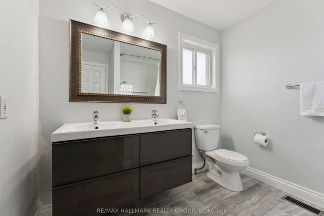 1426 Larkhaven Cres, House other with 3 bedrooms, 4 bathrooms and 4 parking in Orleans ON | Image 23