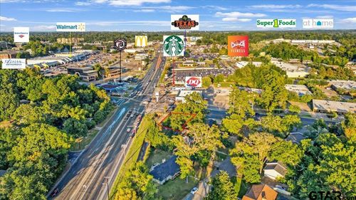 3709 Paluxy Dr, Tyler, TX, 75703 | Card Image