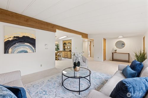 620 112th St Se, Everett, WA, 98208-8031 | Card Image