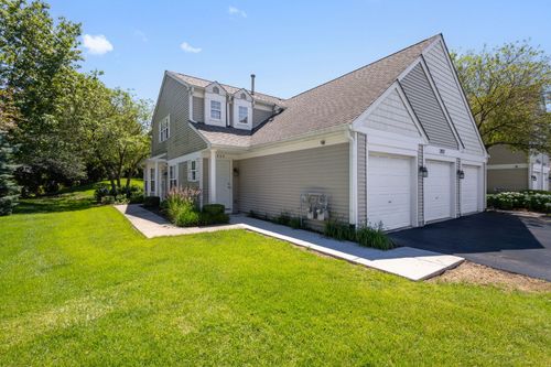 204-2827 Rutland Cir, Naperville, IL, 60564-5017 | Card Image