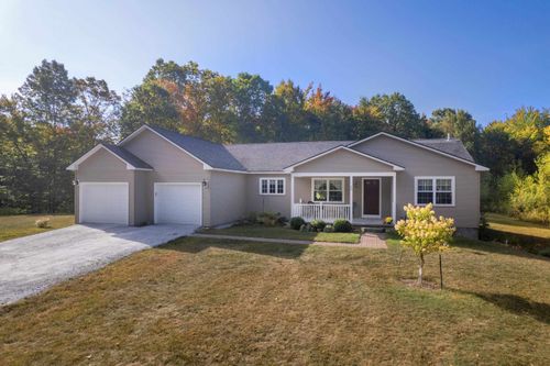 20 Pasquale St, North Chittenden, VT, 05763-9270 | Card Image