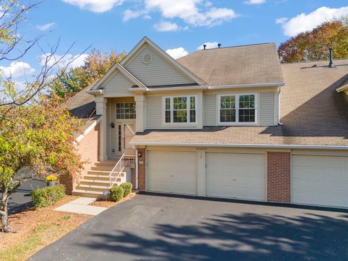 023-30W023 Cedar Ct, Warrenville, IL, 60555-1054 | Card Image