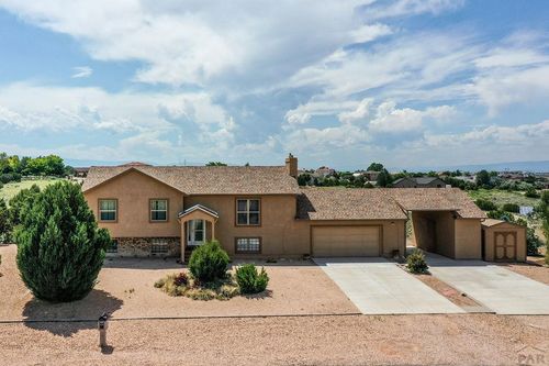 1295 S Skyline Ln, Pueblo West, CO, 81007-5040 | Card Image
