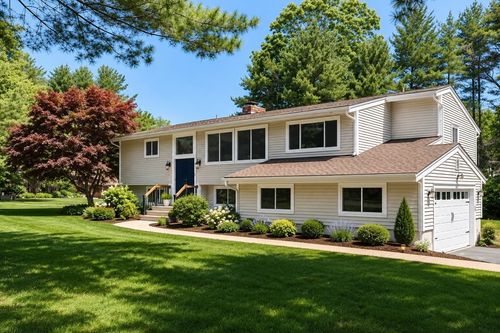 9 Merifield Ln, Natick, MA, 01760-5520 | Card Image
