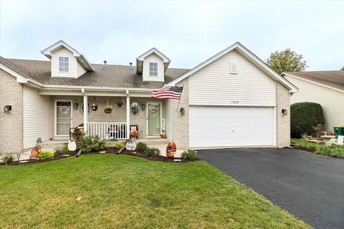 b-1204 Glen Mor Dr, Shorewood, IL, 60404-8977 | Card Image