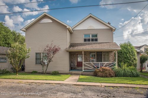 19 Rock St, Pittston, PA, 18640-3410 | Card Image