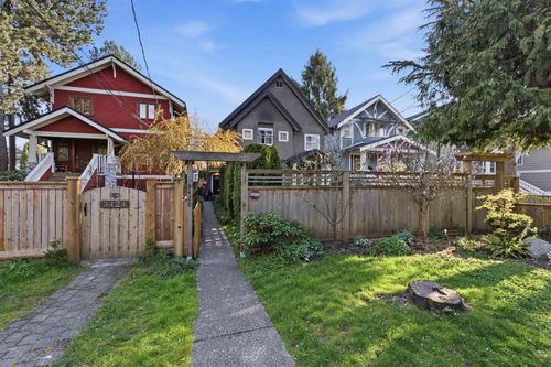 3428 W 7th Ave, Vancouver, BC, V6R1W1 | Card Image