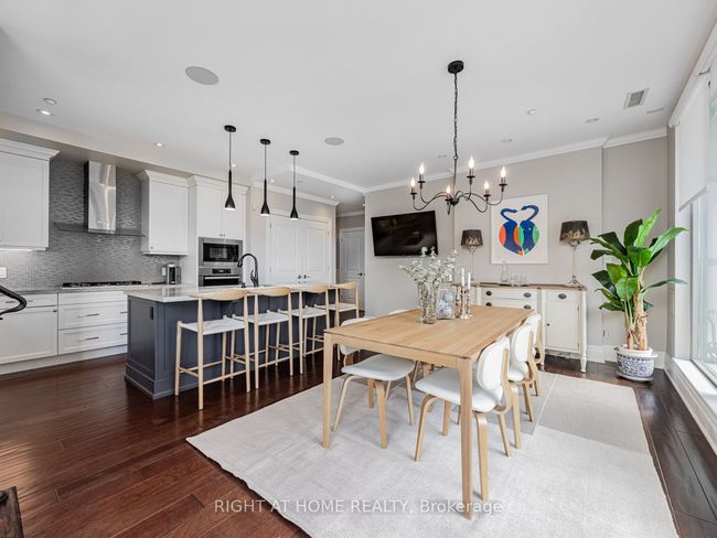 204 - 1 Rainsford Rd, Condo with 3 bedrooms, 2 bathrooms and 1 parking in Toronto ON | Image 9