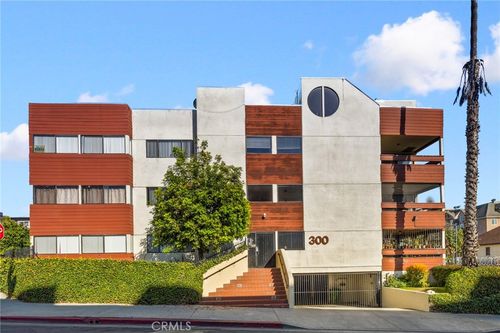 303-300 S Reno St, Los Angeles, CA, 90057-1113 | Card Image