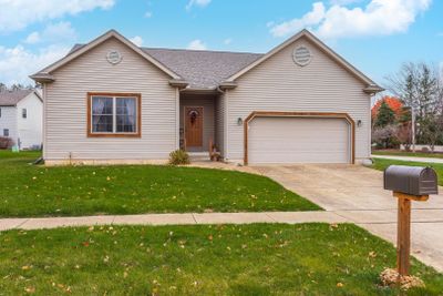 316 Waterford Estates Drive, House other with 3 bedrooms, 3 bathrooms and 2 parking in Bloomington IL | Image 1